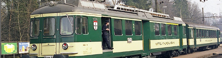 ABDe 4/4 14 frisch revidiert mit einem Pendelzug, Kreuzlingen, 28.1.1989 - (bh)